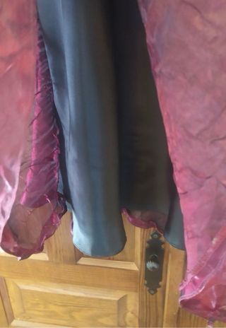 Falda larga morada de fiesta