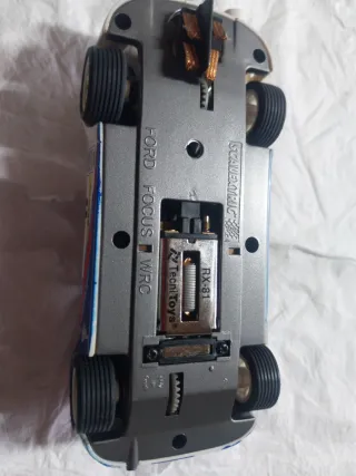 Coche Scalextric Ford Focus Rally