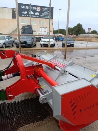 Desbrozadora Ventura Ural 240