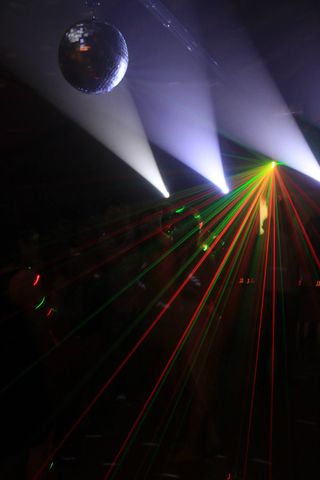 NOLEGGIO LUCI DA DISCOTECA & EFFETTI SPECIALI PER