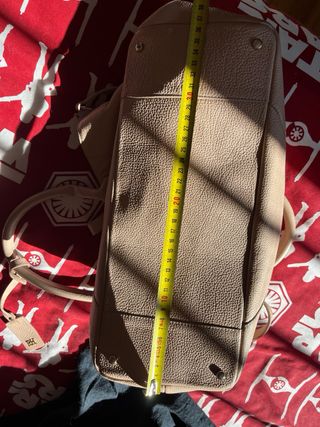 Bolso Pedro del Hierro rosa maquillaje