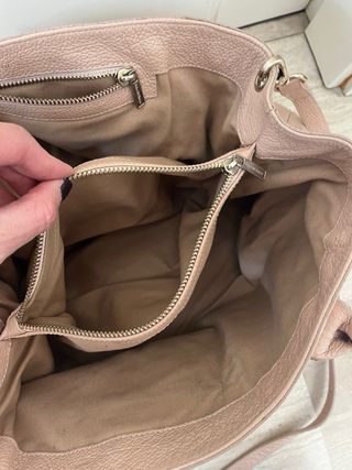 Bolso Pedro del Hierro rosa maquillaje