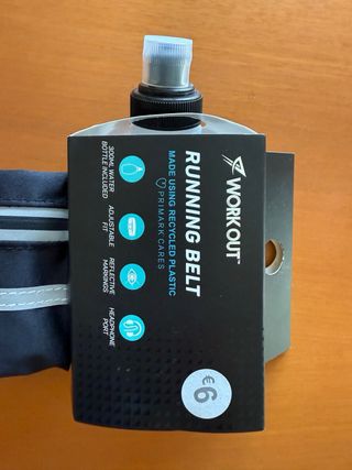 Cintura Running Workout Primark con borraccia