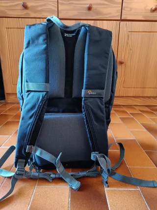 Zaino Lowepro Photo Hatchback BP 150 AW II