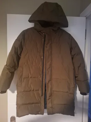 Plumas de Zara, para niño/atalla 10