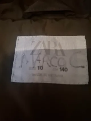 Plumas de Zara, para niño/atalla 10