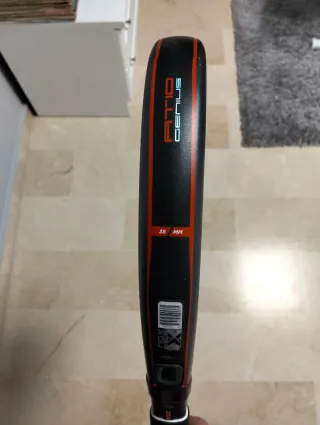 Pala de pádel Nox AT10 Genius 18K+