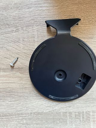 PS5 con lector + 2 mandos + 2 juegos + base de car