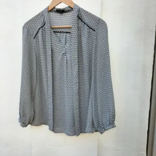 Blusa Kanja Estampada Blanco y Negro