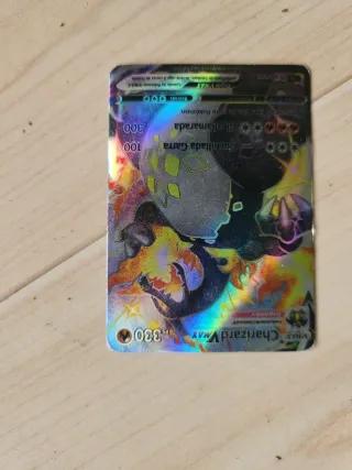 Carta Pokémon Charizard VMAX Gigamax