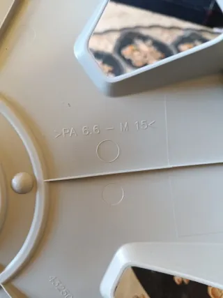 Tapacubos Suzuki Swift 15 originales