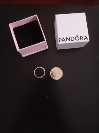 Anillo Pandora Princesa wishbone ring