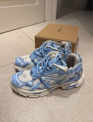 Balenciaga Runner