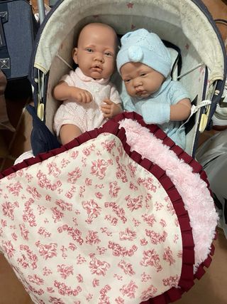 Muñecos Antonio Juan niño y niña