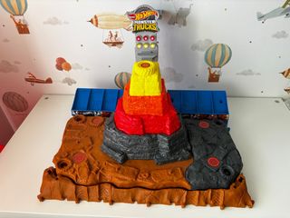 Hot Wheels Monster Trucks Arena World