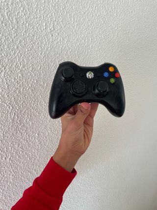 2 controller Xbox 360 neri