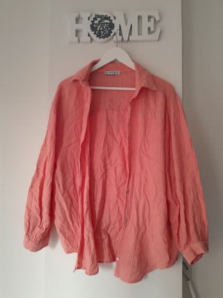 Camisa rosa de manga larga