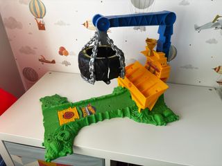 Hot Wheels Monster Trucks Pista Acrobacias