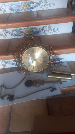 Reloj de Bronce Antiguo