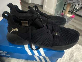 Zapatillas Adidas y Puma multicolor y negro