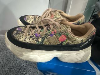 Zapatillas Adidas y Puma multicolor y negro