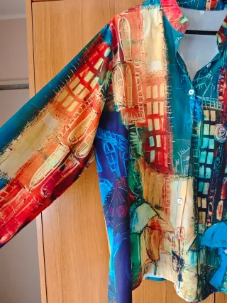 Blusa estampada multicolor