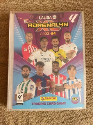 Album Adrenalyn 23/24 + 67 cromos diferentes
