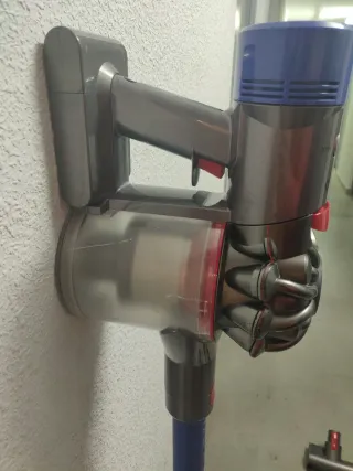 Aspiradora Dyson V7 Fluffy sin cable