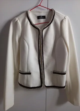 Chaqueta COCO NUT elegante blanca Talla L color cr