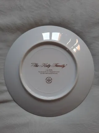 Plato Navideño The Holy Family Avon 1991