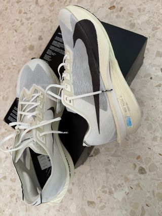 Zapatillas Nike Zoom Vaporfly 4% talla 45,5 nuevas