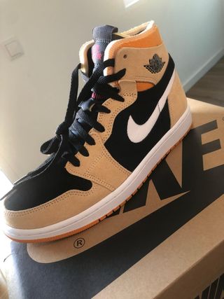 Zapatillas Nike Air Jordan 1 Beige/Negro