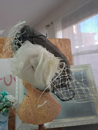 Tocado vintage negro y blanco