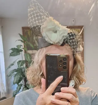 Tocado vintage negro y blanco