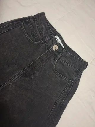 Pantalón vaquero negro