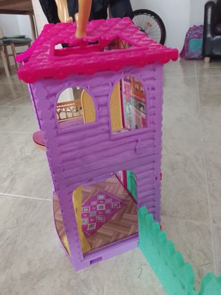 Casita Echantimals Morada y Rosa