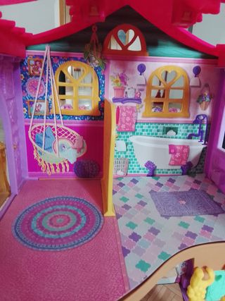 Casita Echantimals Morada y Rosa