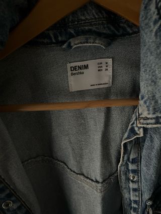 Giacca jeans leggera con cintura