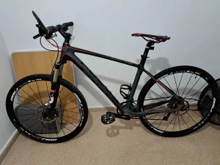 Bicicleta de Montaña Carbono