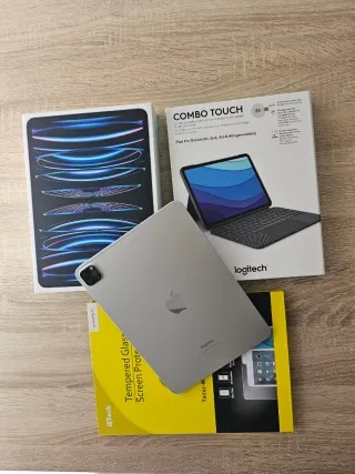 iPad Pro 11 - 4ª Gen (2022) + Teclado Logitech