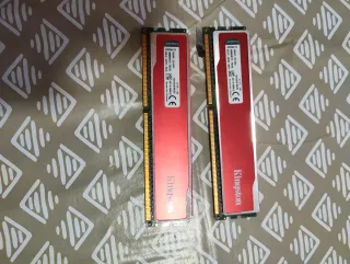 2 Memorias Ddr 3 Kingston Kit de 4  gigas x 2