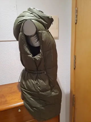 Chaleco largo Zara verde caqui mujer