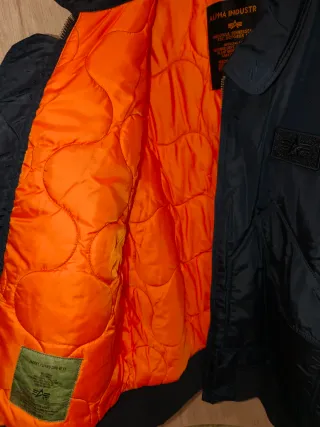 Chaqueta Alpha Industries CWU Azul