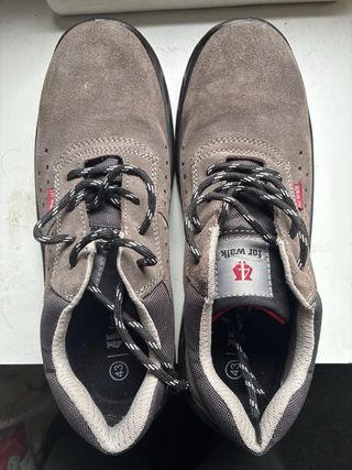 Botas Seguridad NUEVAS puntera fibra de carbono