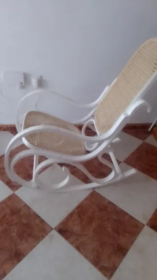 Mecedora Vintage Ratán y Madera
