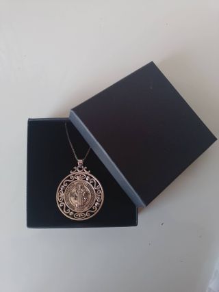 Collar San Benito chapado plata antigua.60cm.