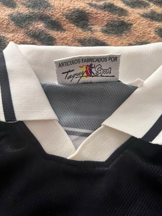 Camiseta fútbol Real Madrid vintage 90s
