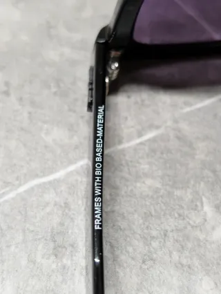 Occhiali da sole Ray-Ban Wayfarer Reverse Viola