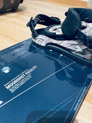 Tabla snowboard Capita + Fijaciones