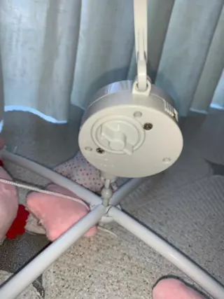 Móvil de cuna con peluches